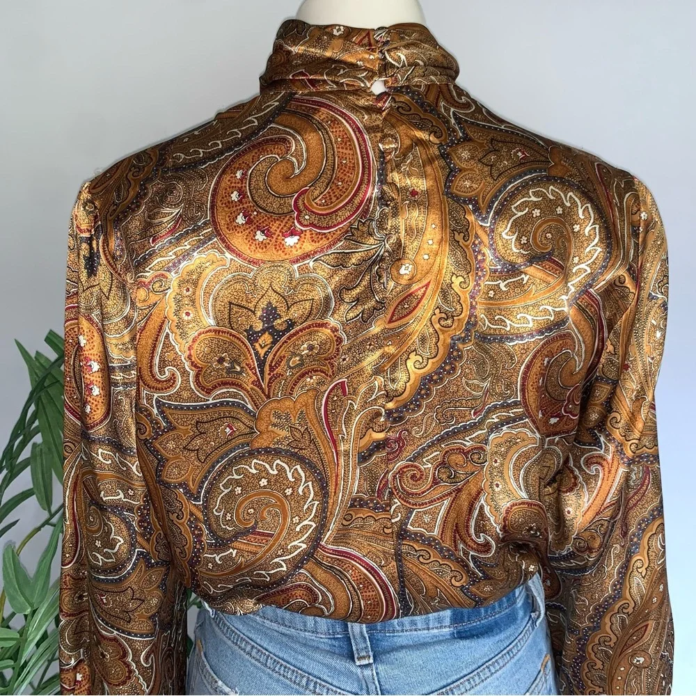 v i n t a g e :: Flowy High Neck Paisley Satin Blouse - Picture 8 of 11